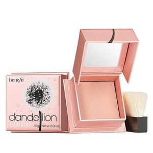 Benefit Cosmetics Dandelion Highlighter